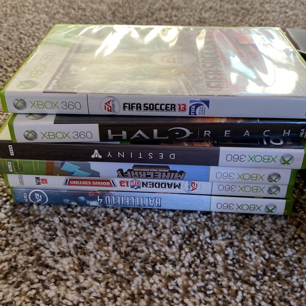Xbox 360 - Picture 4 of 4